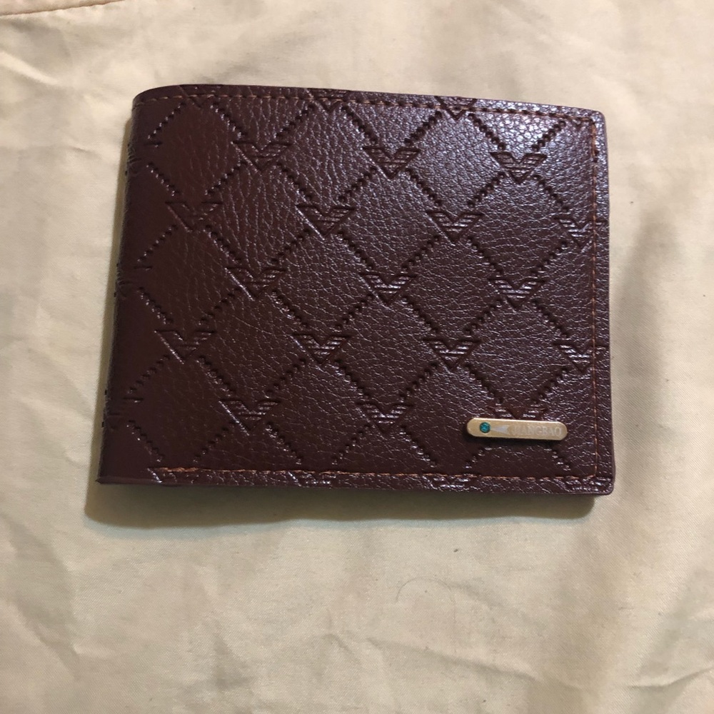 Brand new wallet